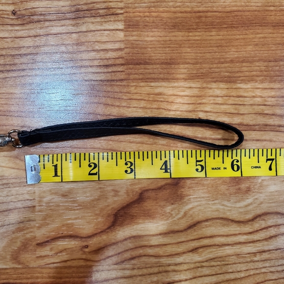 Sak‎ Roots wristlet - Picture 8 of 9